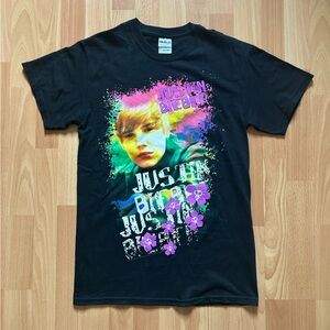 Justin Bieber 2010 My World concert tee